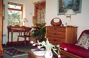 Self Catering Studio Sitting Room Giselas Bed and Breakfast Towcester